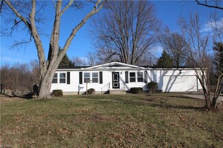 8871 Westfield Rd, Seville, OH 44273