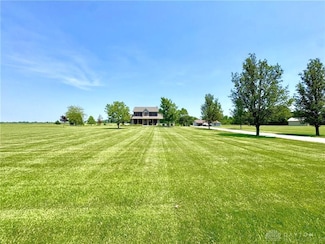 2950 S Clayton Rd, Farmersville, OH 45325