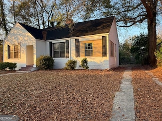 2735 Suwanee Ave, Macon, GA 31204