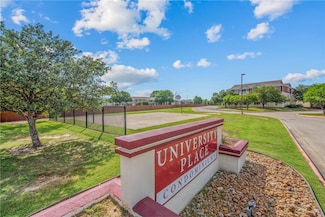 517 Southwest Pkwy Unit 103, College Station, TX 77840