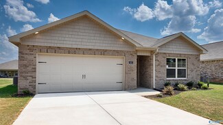 431 Jackson Point Cir, Huntsville, AL 35811