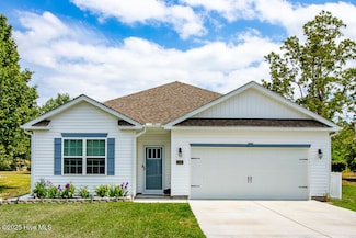 1216 Caracara Dr, New Bern, NC 28560