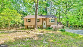 24680 Morgan Rd, Hollywood, MD 20636