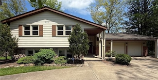 8717 Lake Forest Trail, Chagrin Falls, OH 44023