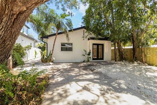 2410 Floyd St, Sarasota, FL 34239