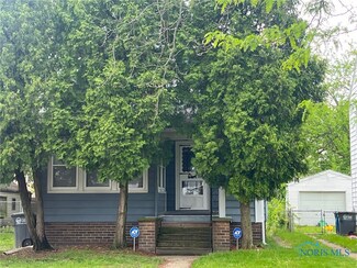 858 Ogden Ave, Toledo, OH 43609