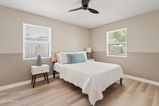 1112 E Georgia Ave, Phoenix, AZ 85014