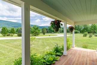 220 Meadow Ridge Rd, Manchester Center, VT 05255