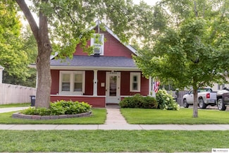 2032 N 64th St, Omaha, NE 68104