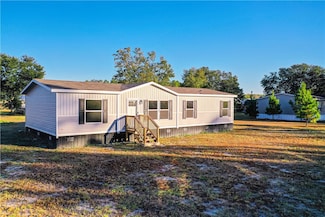 4725 Otter Creek Cir, Blackshear, GA 31516