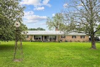 1914 County Road 3610, Lovelady, TX 75851