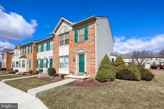 628 Cobblestone Ln, Lancaster, PA 17601