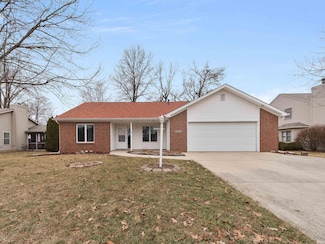 5322 Finch Ln, Fort Wayne, IN 46818