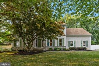 543 Heatons Mill Dr, Langhorne, PA 19047