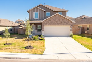 4051 Bay Leaf Loop, von Ormy, TX 78073