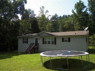 396 Forest Rd, Enoree, SC 29335