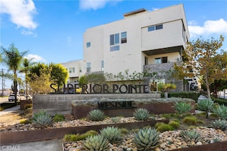 617 W 17th St, Costa Mesa, CA 92627