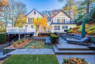 20 Grove Place, Winchester, MA 01890