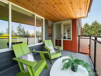 7001 Sand Point Way NE Unit B410, Seattle, WA 98115