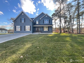 1032 3rd Ave, Toms River, NJ 08757
