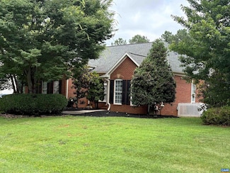 42 Branch Ln, Zion Crossroads, VA 22942