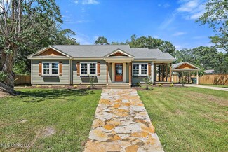605 E Georgetown St, Crystal Springs, MS 39059