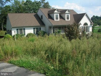 8 Farmington Way, New Providence, PA 17560