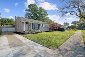 29646 Robert Dr, Livonia, MI 48150