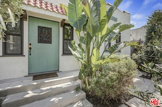 2112 W 37th Place, Los Angeles, CA 90018