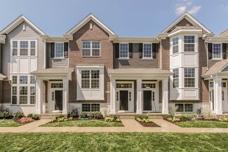 2921 Madison Dr, Naperville, IL 60564
