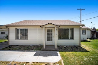 115 E Clark Ave, Nampa, ID 83686