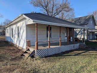 3120 S Nebraska St, Marion, IN 46953