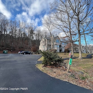 316 Hollow Rd, East Stroudsburg, PA 18302