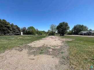 500 County Highway 106, Tea, SD 57064