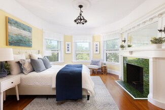 276 Harvard St Unit 6, Cambridge, MA 02139