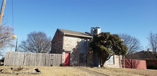 810 Red Bud Dr, Desoto, TX 75115