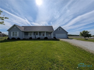 2450 N Billman Rd, Genoa, OH 43430