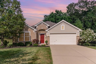 8411 Old World Ct, Union, KY 41091