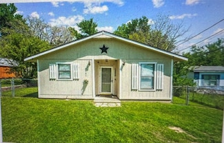8147 Fawn Cir, Granbury, TX 76049