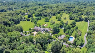 0 Applewood Estate Unit ONE3578383, Upper Brookville, NY 11545