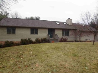 307 Hearthstone Dr, Blacksburg, VA 24060
