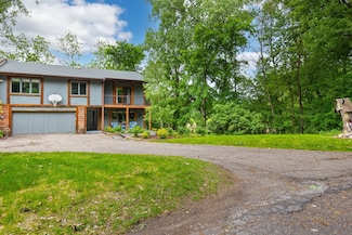 6140 Chaska Rd, Excelsior, MN 55331