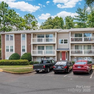 9333 Old Concord Rd Unit J, Charlotte, NC 28213