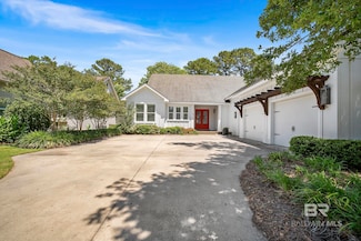 138 Mulberry Ln, Fairhope, AL 36532