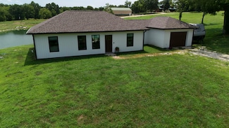 12490 Arrow Wood Dr, Tebbetts, MO 65080