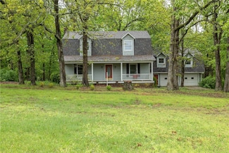 828 Callihan Loop, Springdale, AR 72762