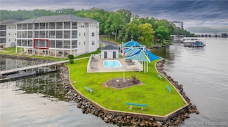 4935 Robins Cir Unit 111, Osage Beach, MO 65065