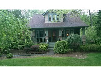 783 Bishop Rd, Cleveland, OH 44143