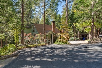 27255 Little Bear Rd, Blue Jay, CA 92317