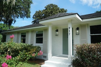 917 S Shem Dr, Mount Pleasant, SC 29464